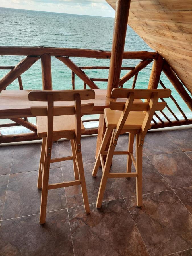 Calamari Baru Hotel