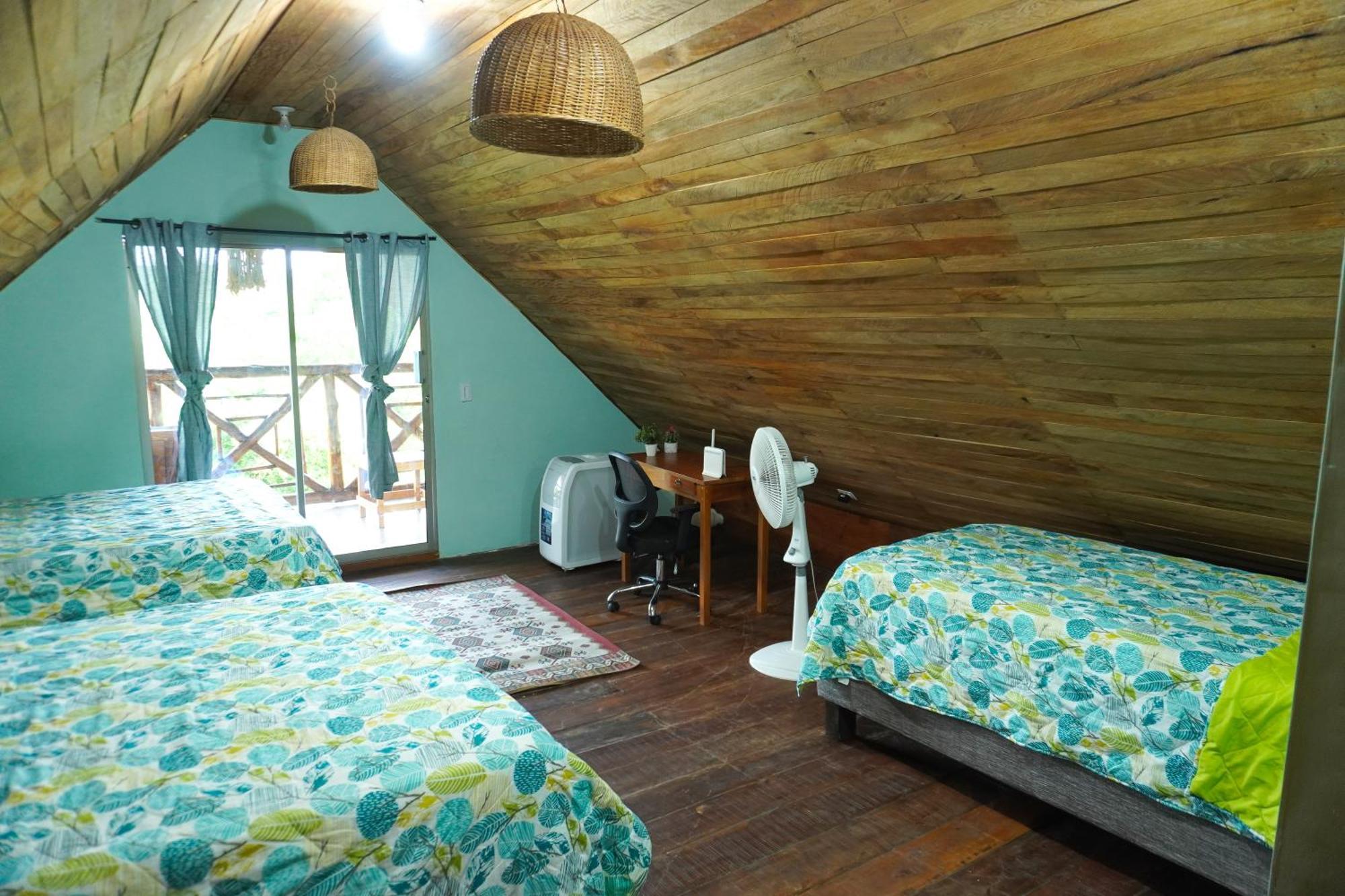 Calamari Baru Hotel *